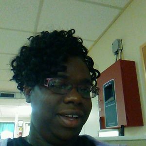 Meet your Posher, Crystal